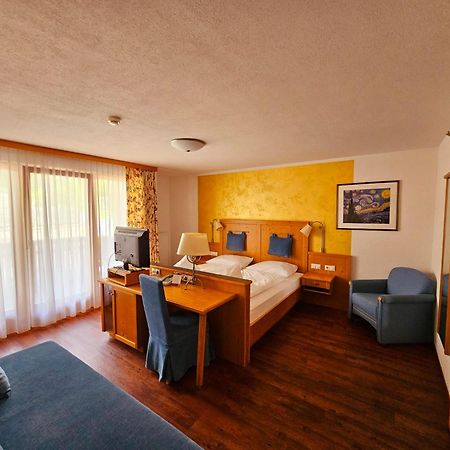 Hotel Mirabel San Vigilio Di Marebbe Eksteriør billede