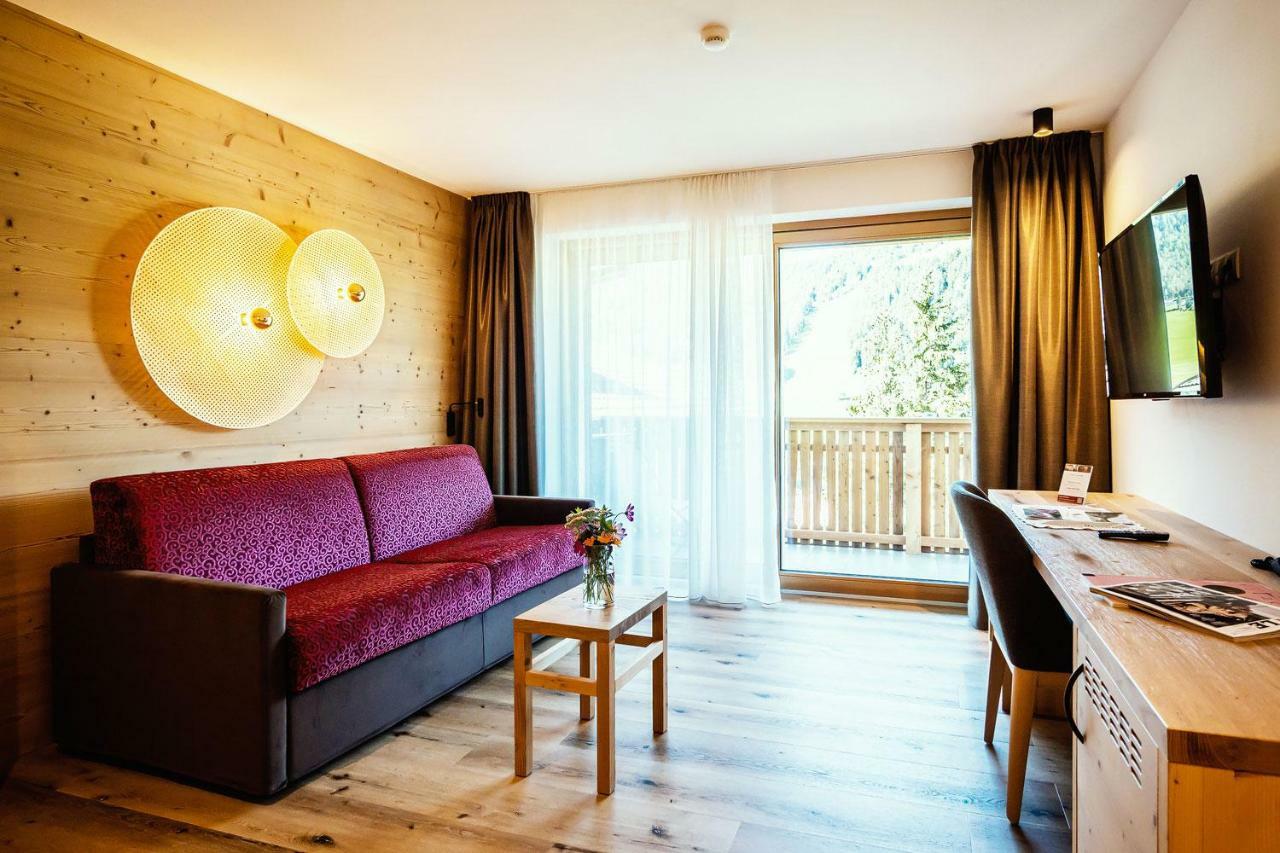 Hotel Mirabel San Vigilio Di Marebbe Eksteriør billede